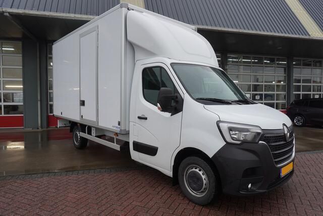 Wit Gebruikt 2023 Renault Master Van | € 39.950 - Afbeelding 1/4