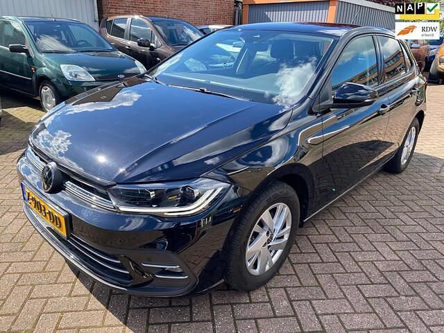Zwart Gebruikt 2023 VW Polo Hatchback | € 26.450 (Duur) - Afbeelding 1/4