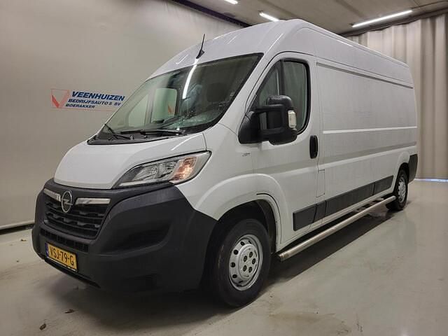 Occasion Opel Movano 120 PK (88 kW) 2022 Wit Van
