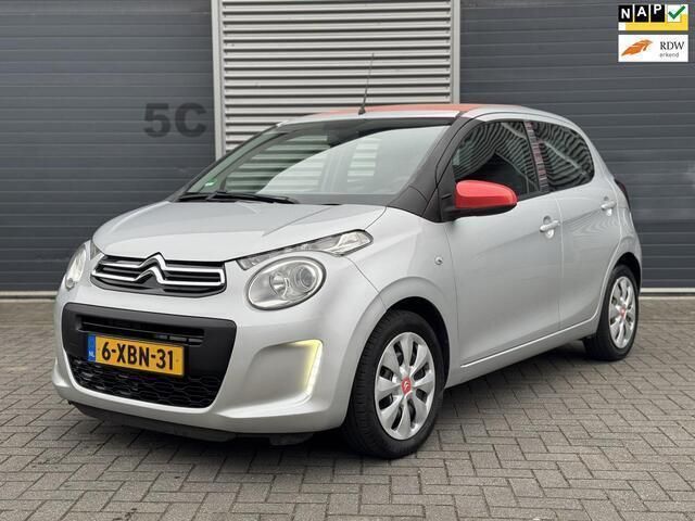 Grijs Gebruikt 2014 Citroën C1 Feel Hatchback | € 5.450 (Eerlijke prijs) - Afbeelding 1/4