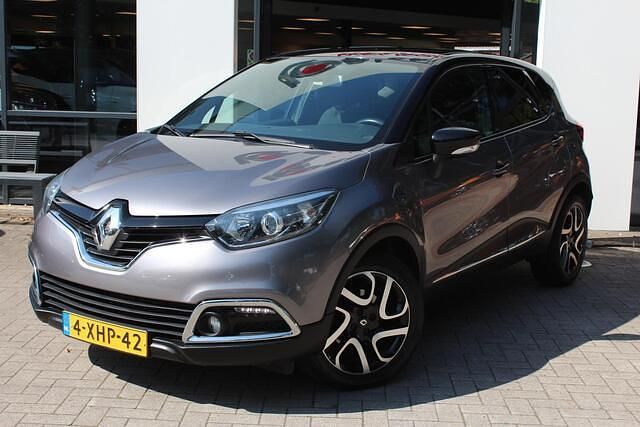 Grijs Gebruikt 2014 Renault Captur Dynamique SUV | € 11.295 (Eerlijke prijs) - Afbeelding 1/4