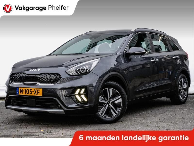 Grijs Gebruikt 2022 Kia Niro SUV | € 18.850 (Super prijs) - Afbeelding 1/3