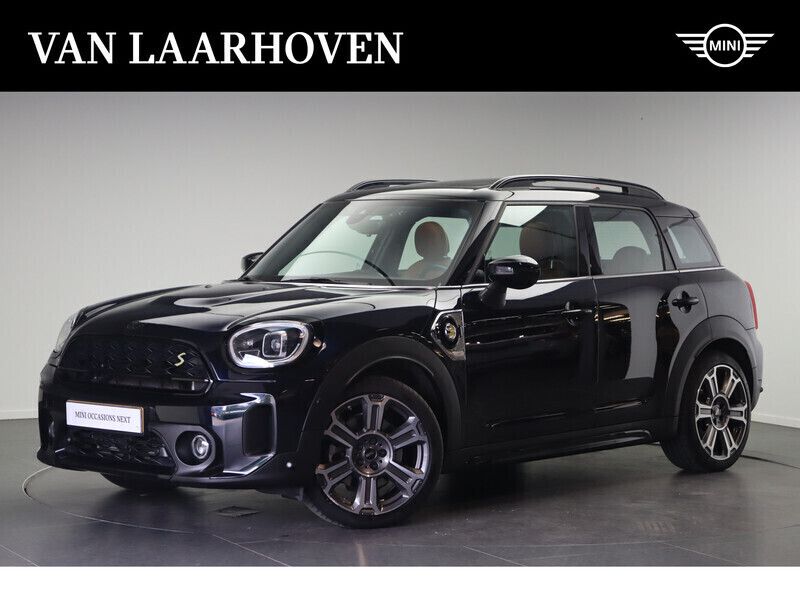 Enigmatic black (donker blauw metallic) Gebruikt 2021 Mini Cooper SE Hatchback | € 33.950 - Afbeelding 1/4