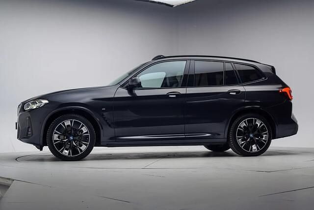 Occasion BMW iX3 Executive 210 kW (286 PK) 2022 Grijs SUV