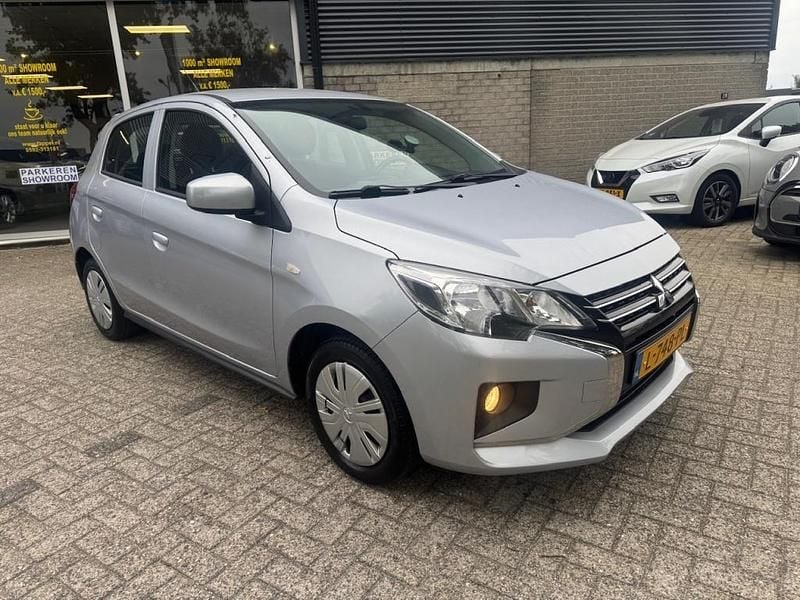 Occasion Mitsubishi Space Star 71 PK (52 kW) 2021 Grijs Hatchback