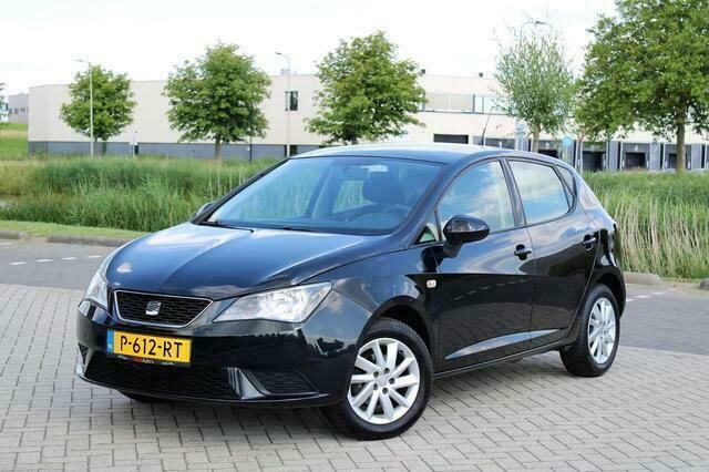 Zwart Gebruikt 2013 Seat Ibiza Style Hatchback | € 6.450 (Eerlijke prijs) - Afbeelding 1/4