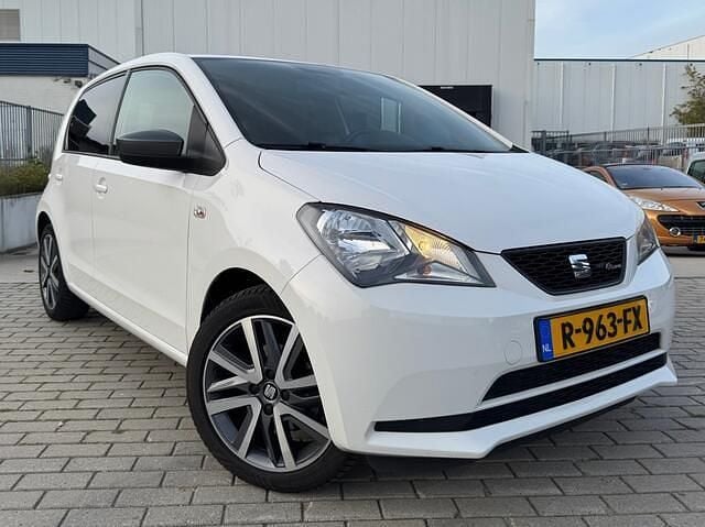 Wit Occasion 2019 Seat Mii Beats Hatchback | € 6.745 (Goede deal) - Afbeelding 1/4