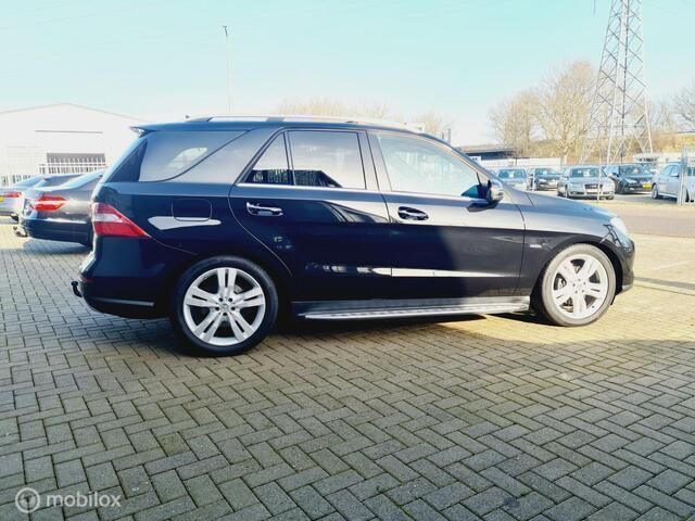 Occasion Mercedes 350 257 PK (189 kW) 2012 Zwart SUV