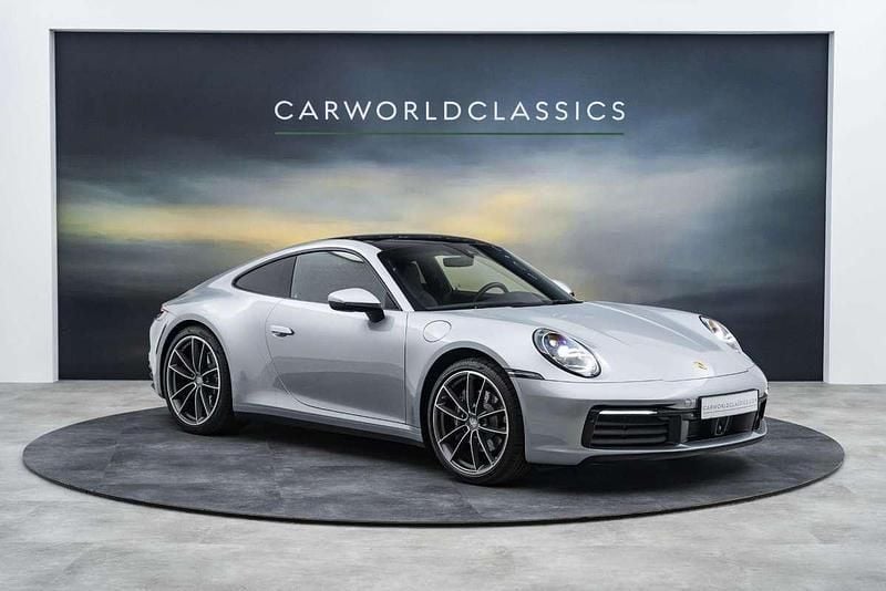 Zilver Gebruikt 2021 Porsche 911 Carrera Coupé | € 127.992 (Eerlijke prijs) - Afbeelding 1/2