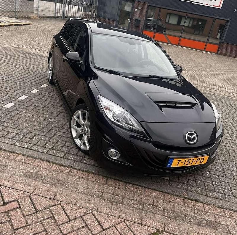Zwart Gebruikt 2010 Mazda 3 Hatchback | € 12.500 (Goede deal) - Afbeelding 1/4