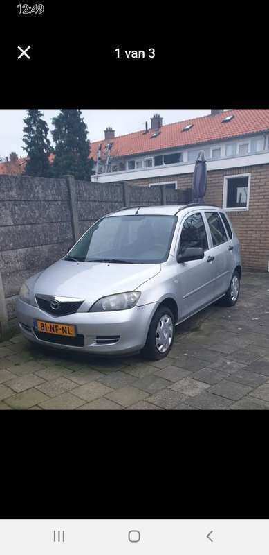 Grijs Gebruikt 2003 Mazda 2 Exclusive Stationwagen | € 1.500 (Eerlijke prijs) - Afbeelding 1/3