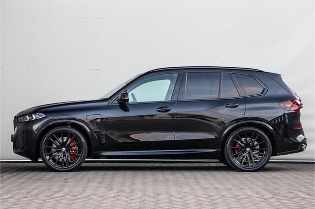 Nieuw BMW X5 M Sport 488 PK (358 kW) 2026 Zwart SUV