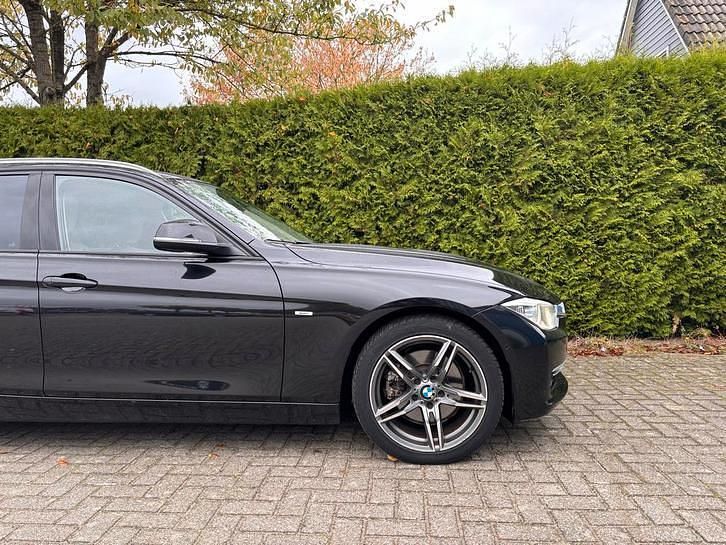 Occasion BMW 330 295 PK (216 kW) 2013
