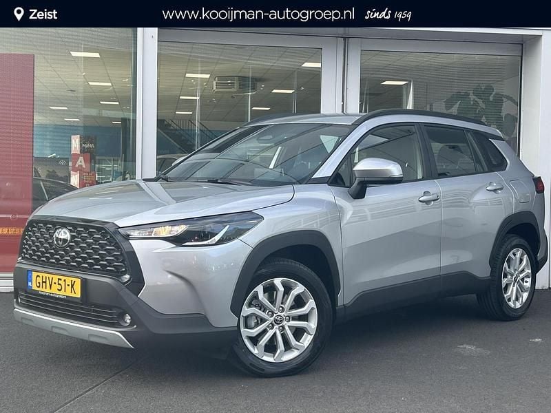 Grijs Gebruikt 2024 Toyota Corolla Cross Active SUV | € 34.400 (Eerlijke prijs) - Afbeelding 1/4