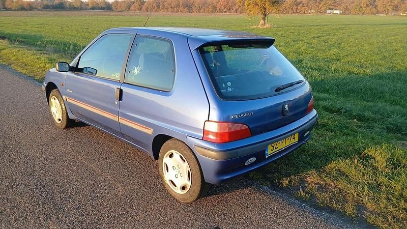 Occasion Peugeot 106 60 PK (44 kW) 1998 Blauw Hatchback