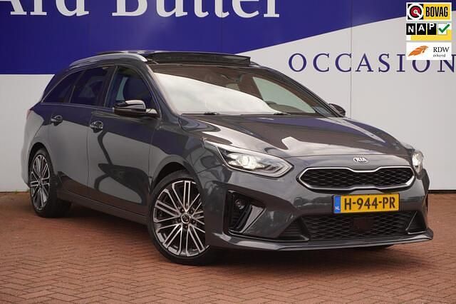 Grijs Occasion 2020 Kia Ceed GT Hatchback | € 20.999 (Duur) - Afbeelding 1/4