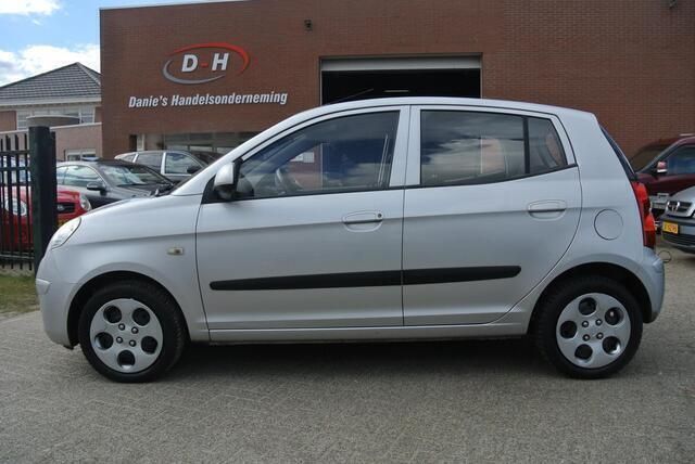 Grijs Gebruikt 2008 Kia Picanto Hatchback | € 1.299 (Goede deal) - Afbeelding 1/4