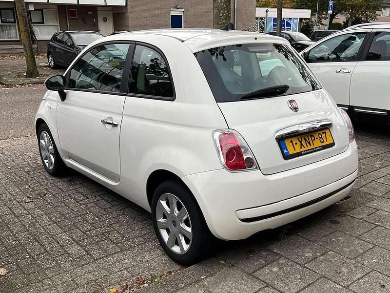 Wit Gebruikt 2014 Fiat 500 Pop Hatchback | € 3.400 (Goede deal) - Afbeelding 1/4