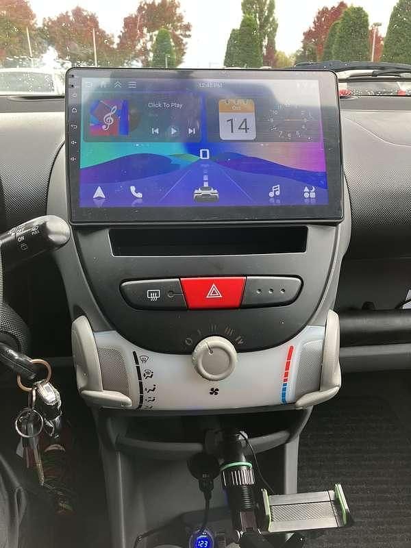 Occasion Toyota Aygo 68 PK (50 kW) 2007 Rood Hatchback