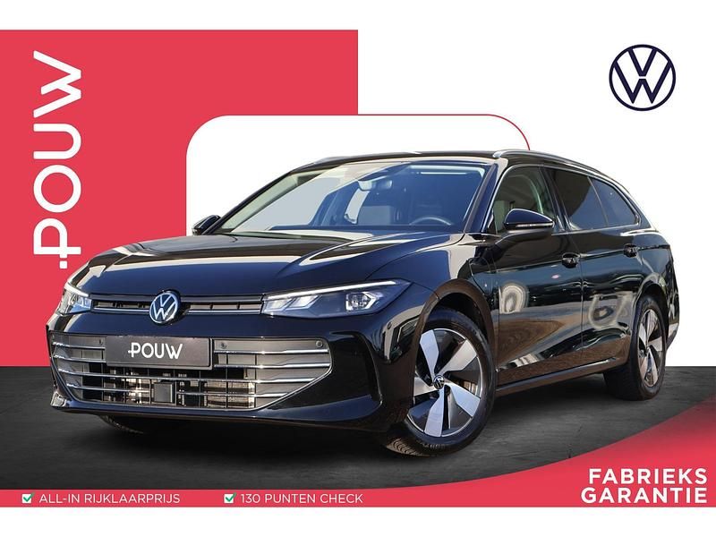 Zwart (metallic) Occasion 2025 VW Passat Business Stationwagen | € 40.900 (Super prijs) - Afbeelding 1/4