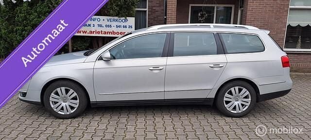 Grijs Gebruikt 2010 VW Passat Highline Stationwagen | € 3.950 (Goede deal) - Afbeelding 1/4