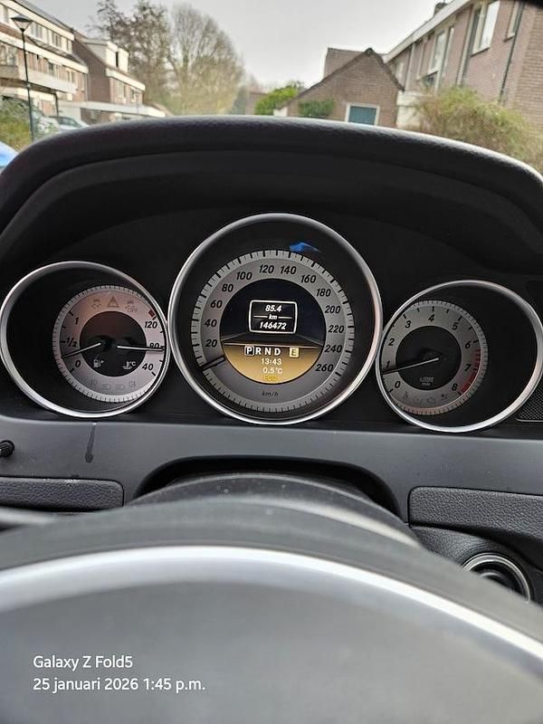 Occasion Mercedes C180 Avantgarde 2011 Grijs (metallic) Stationwagen