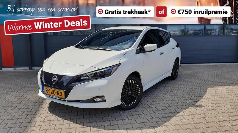 Occasion Nissan Leaf Tekna 110 kW (150 PK) 2022 Wit, metallic lak Hatchback