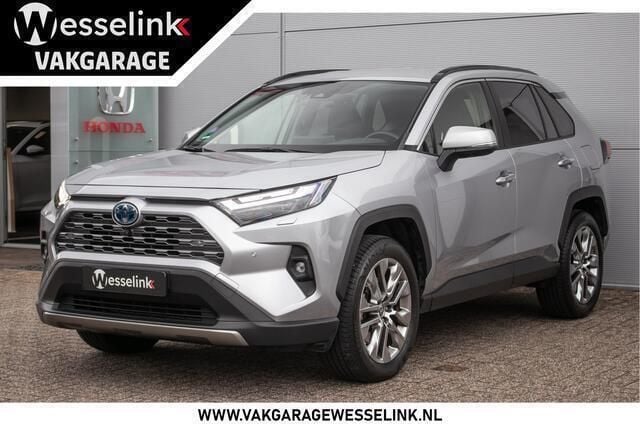 Grijs, metallic lak Gebruikt 2023 Toyota RAV4 Executive SUV | € 42.750 (Goede deal) - Afbeelding 1/4