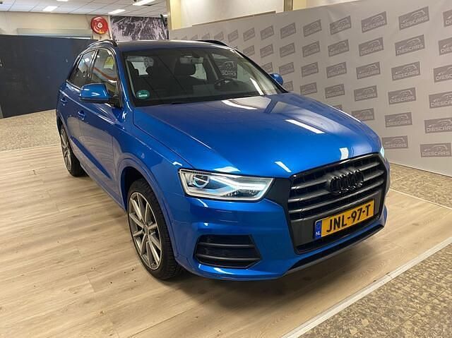Blauw (metallic) Occasion 2016 Audi Q3 Sport SUV | € 19.950 (Goede deal) - Afbeelding 1/4