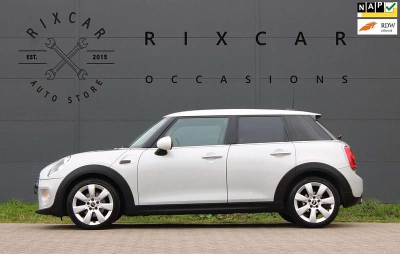 Occasion Mini Cooper D 116 PK (85 kW) 2015 Wit Hatchback