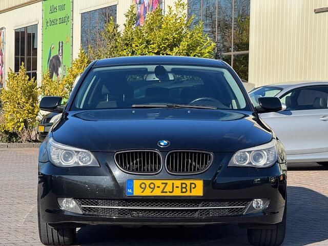 Occasion BMW 520 Executive 150 PK (110 kW) 2008 Zwart (metallic) Stationwagen