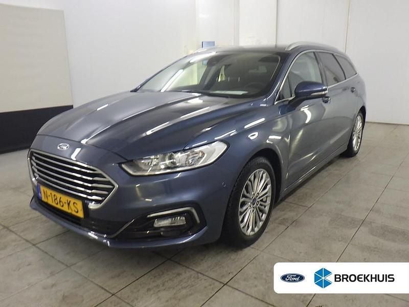 Occasion Ford Mondeo Titanium 2021 Blauw Stationwagen