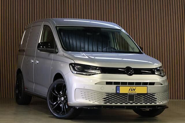 Occasion VW Caddy R-line 122 PK (89 kW) 2024 Zwart (metallic) MPV