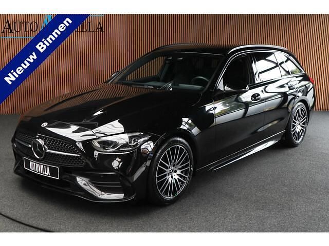 Zwart Occasion 2023 Mercedes C180 AMG line Stationwagen | € 37.950 (Goede deal) - Afbeelding 1/4