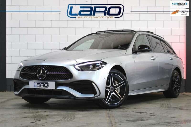 Zilver, metallic lak Gebruikt 2023 Mercedes C300e AMG line Stationwagen | € 43.450 (Goede deal) - Afbeelding 1/4