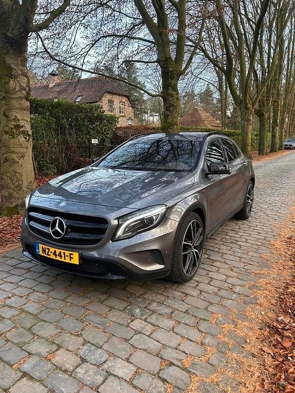 Gebruikt 2014 Mercedes GLA200 SUV | € 18.750 (Duur) - Afbeelding 1/4