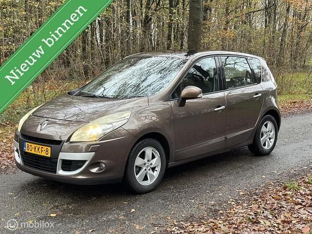 Bruin Gebruikt 2010 Renault Scénic III MPV | € 2.999 (Goede deal) - Afbeelding 1/4