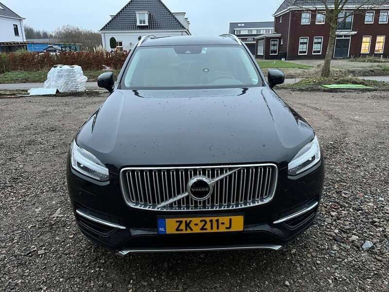 Zwart Gebruikt 2016 Volvo XC90 SUV | € 24.950 (Goede deal) - Afbeelding 1/4