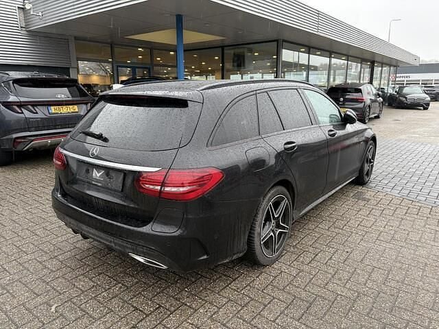 Occasion Mercedes C300 AMG line 320 PK (235 kW) 2020 Zwart (metallic) Stationwagen