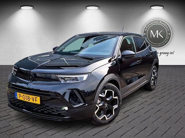 Zwart Gebruikt 2022 Opel Mokka-e Edition SUV | € 16.445 (Eerlijke prijs) - Afbeelding 1/4