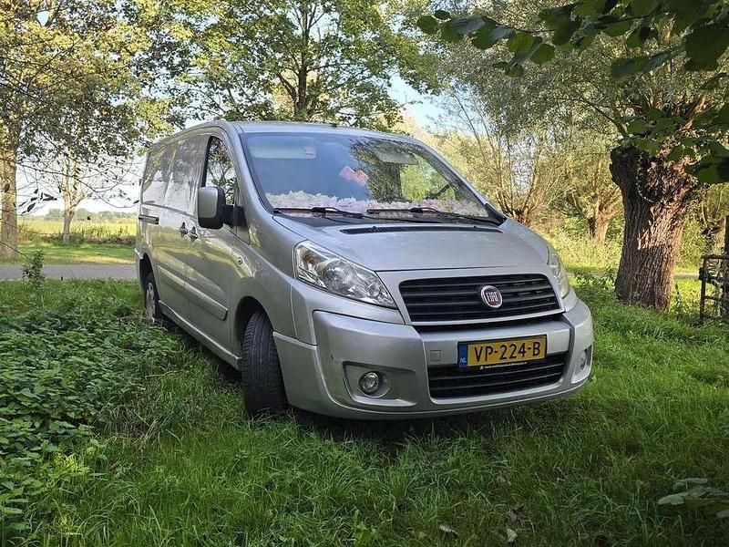 Grijs Occasion 2015 Fiat Scudo Van | € 5.500 (Eerlijke prijs) - Afbeelding 1/4