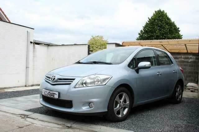 Occasion Toyota Auris Luna 131 PK (96 kW) 2010 Blauw Sedan