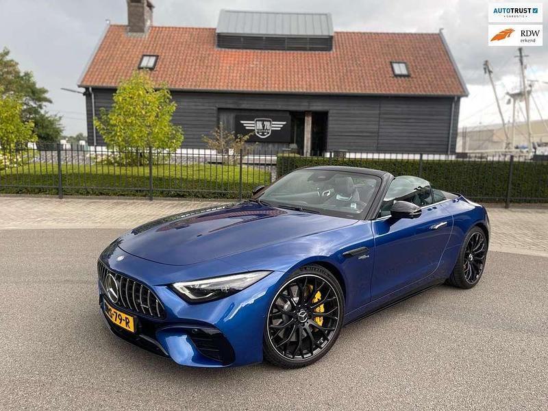Blauw, metallic lak Gebruikt 2023 Mercedes SL43 AMG AMG Cabriolet | € 122.900 - Afbeelding 1/4