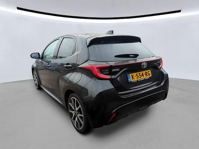Occasion Toyota Yaris Hybrid Executive 2021 Zwart Hatchback