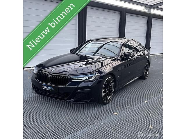 Zwart Gebruikt 2021 BMW 530 Executive Sedan | € 41.995 (Duur) - Afbeelding 1/4
