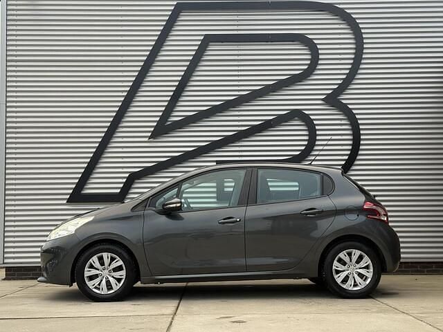 Occasion Peugeot 208 Allure 82 PK (60 kW) 2014 Grijs Hatchback