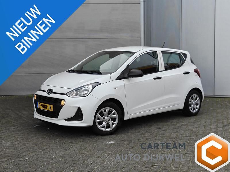 Wit Occasion 2018 Hyundai i10 Comfort Hatchback | € 8.450 (Eerlijke prijs) - Afbeelding 1/4
