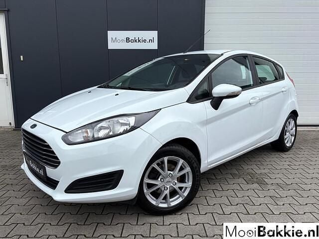 Wit Gebruikt 2014 Ford Fiesta Hatchback | € 6.250 (Eerlijke prijs) - Afbeelding 1/4