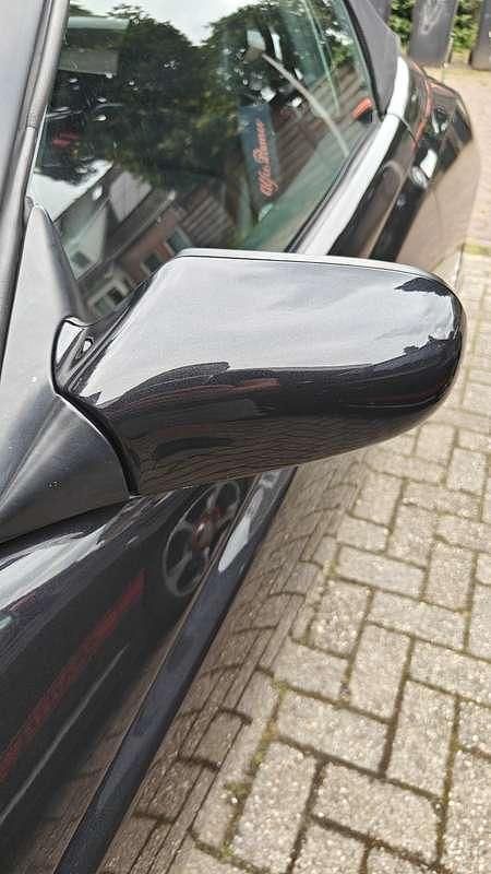 Zwart Gebruikt 1996 Alfa Romeo Spider Cabriolet | € 6.995 (Iets duurder) - Afbeelding 1/4