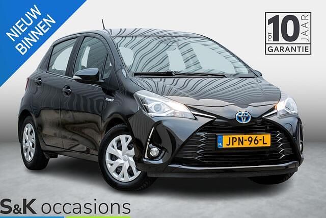 Zwart Occasion 2020 Toyota Yaris Hatchback | € 16.450 (Goede deal) - Afbeelding 1/4